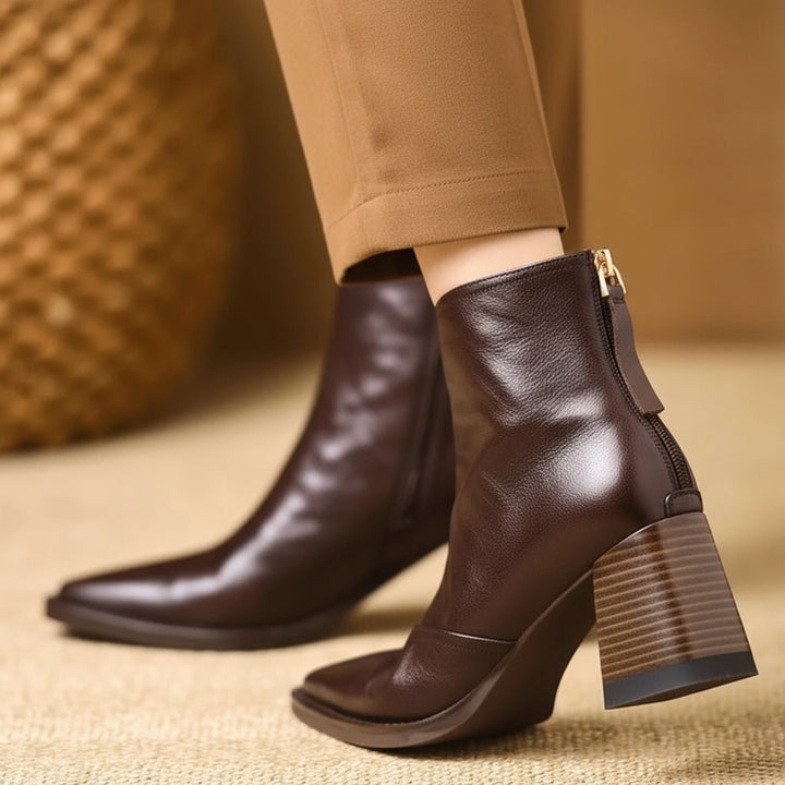 Ovelle | Sleek Leather Boots