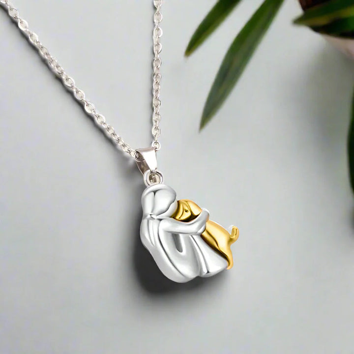 Elin - Timeless Dog Love Pendant